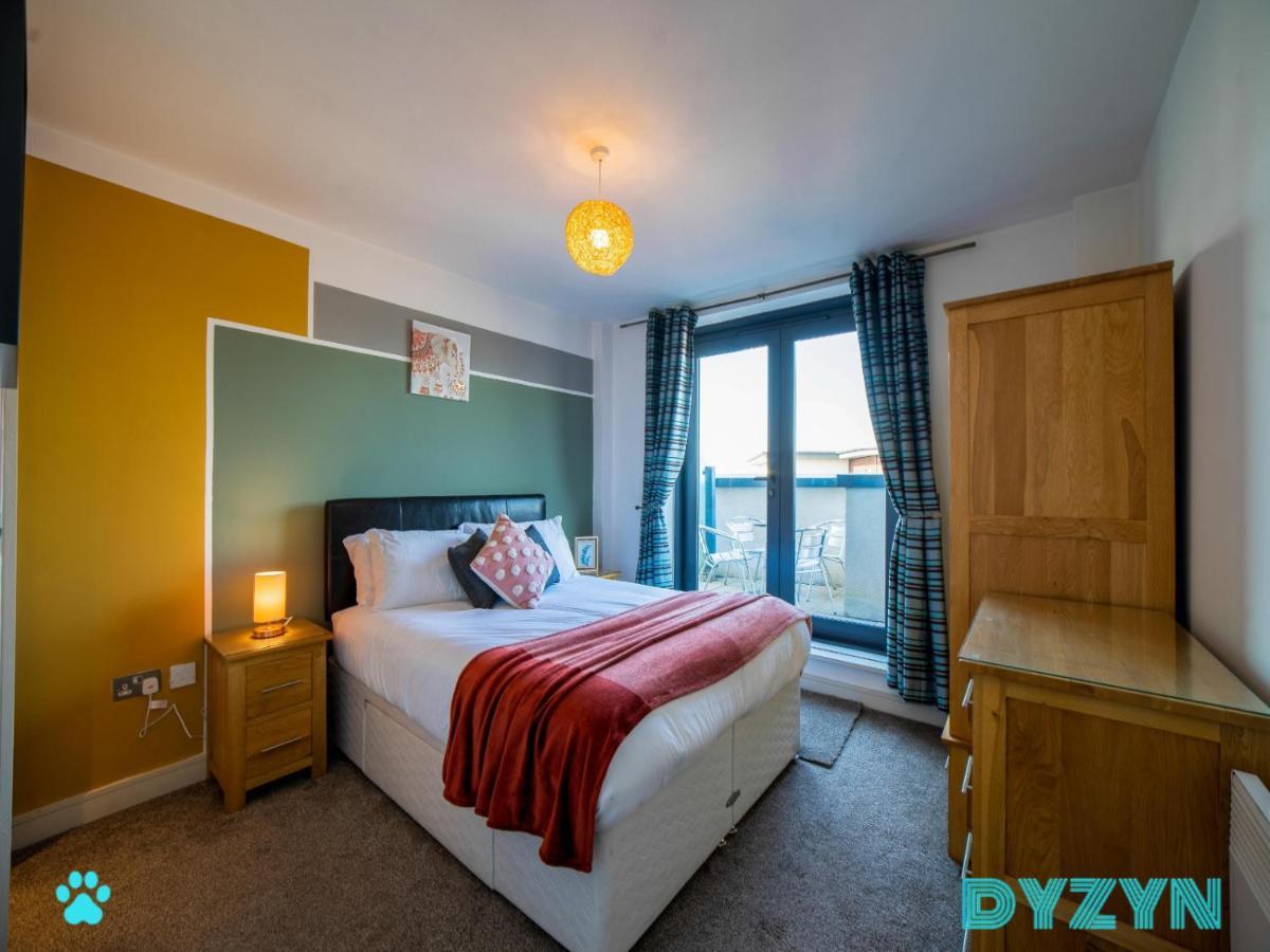 Cozy 2Br Retreat Prime Cardiff Locationアパートメント エクステリア 写真